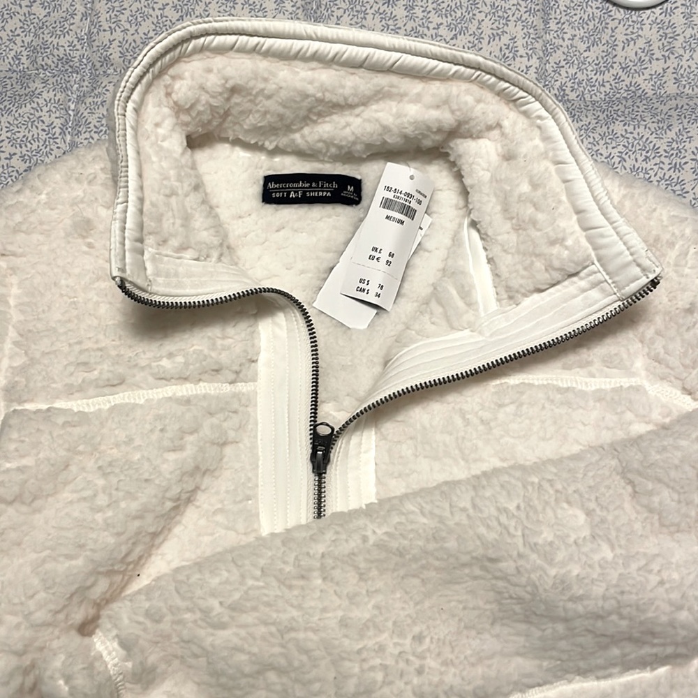 Abercrombie & Fitch Sherpa Pullover
